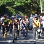 Meriahkan HUT ke-76 Bhayangkara, Pangdam Hasanuddin dan Kapolda Sulsel Fun Bike Bersama